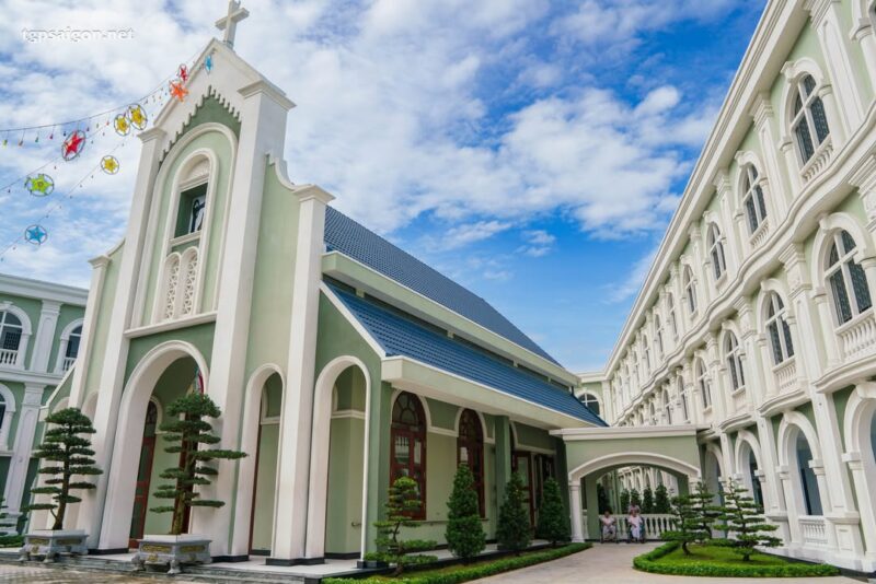 fb-1407235966182611_1170015761942458