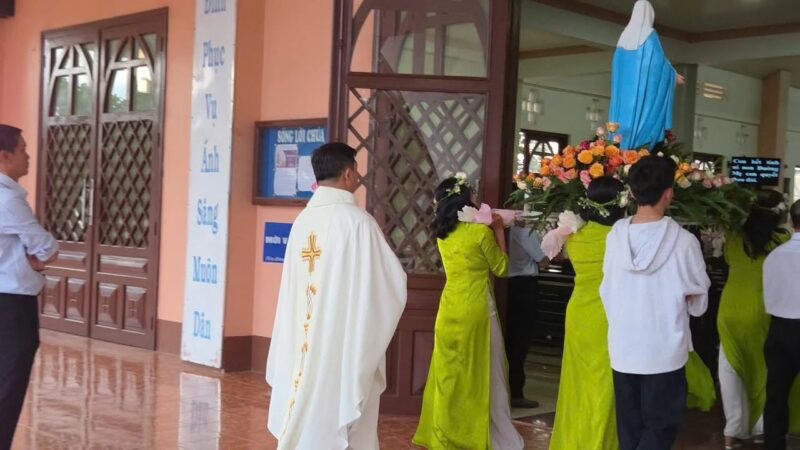 fb-161015470626458_1270271558470249