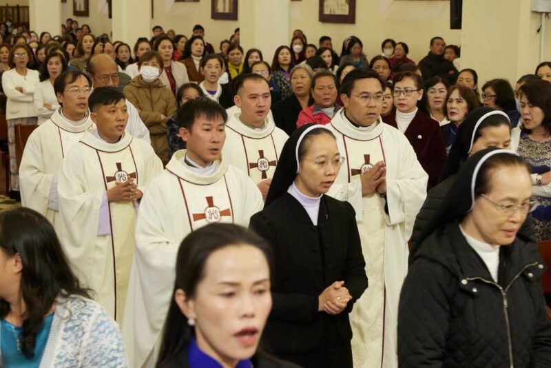 fb-161015470626458_1270267478470657