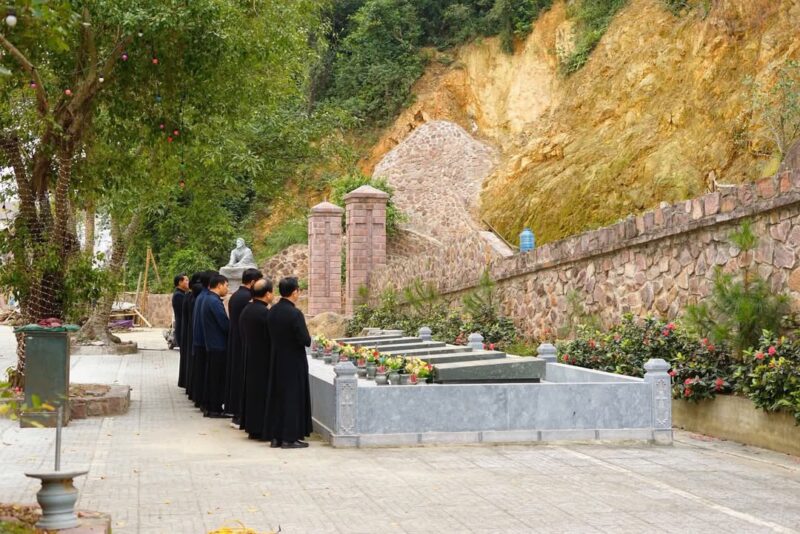 fb-285328895298373_864743992961184