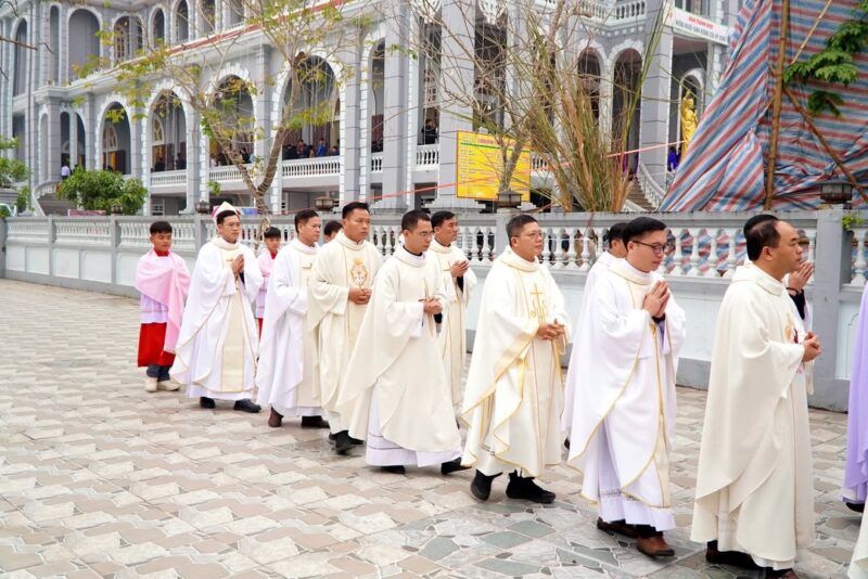 fb-285328895298373_864602879641962