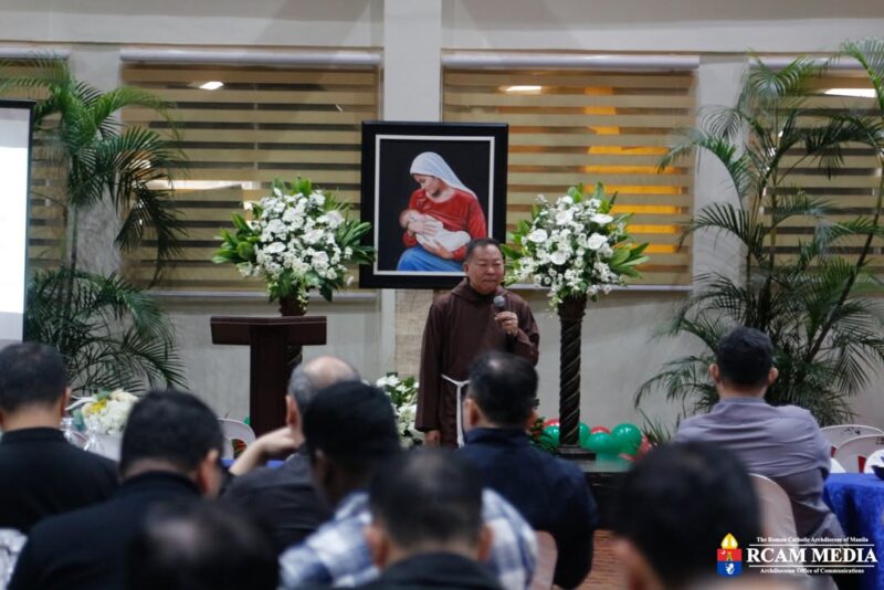 fb-104845338955723_865049476273312