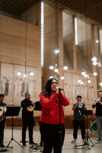 fb-124319130912226_1297764885729270