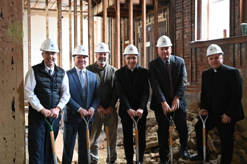 fb-116343758405910_1290211656469739