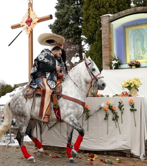 fb-127530903940386_1327133196111962