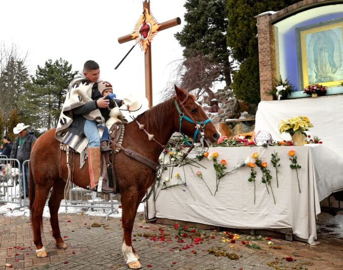 fb-127530903940386_1327133196111962