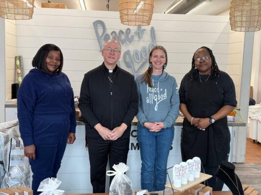 fb-355703527834405_1323840233120112