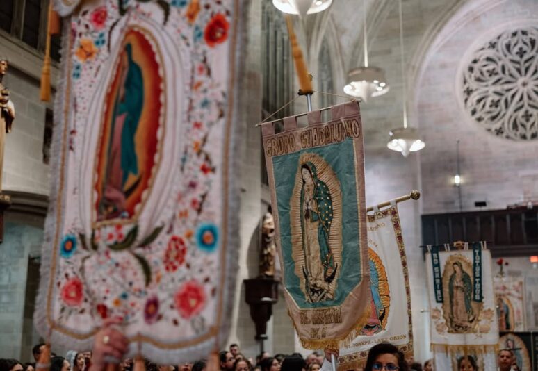 fb-167312016654090_1258530062975260