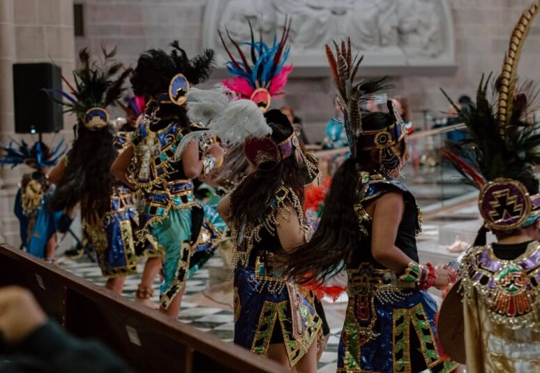 fb-167312016654090_1258530062975260