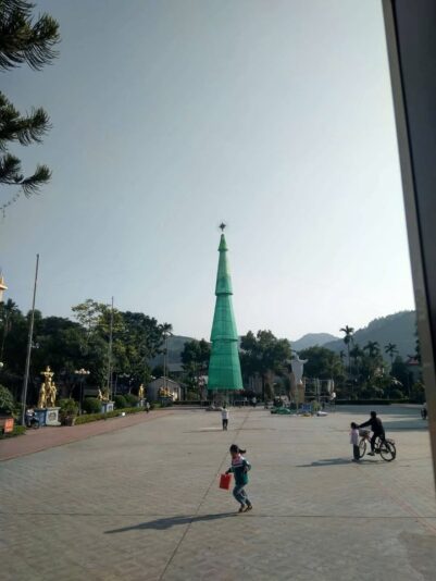 fb-732768673513037_1172633911660158