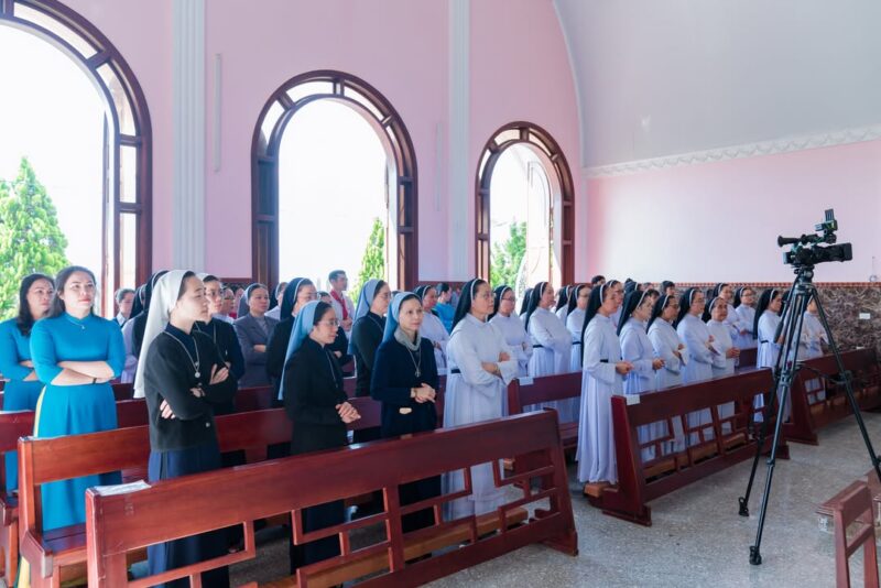 fb-161015470626458_1270944155069656