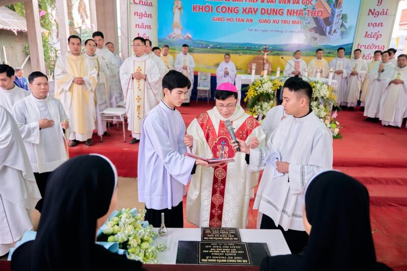 fb-426093730830355_1292961226199543