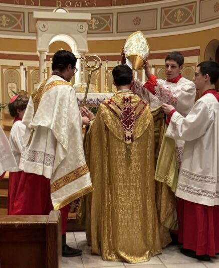 fb-210323997912_1258466719645971