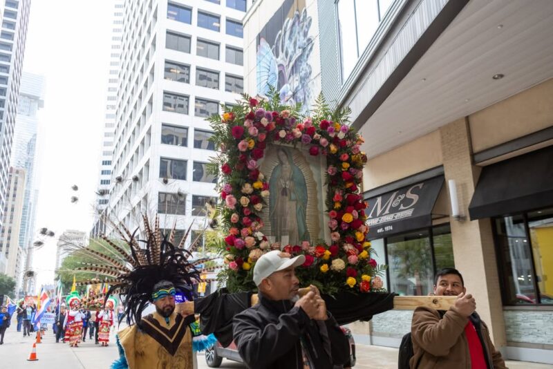 fb-178757502156824_1178195257787043