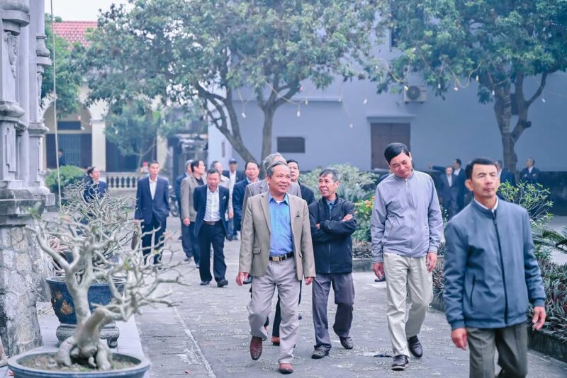 fb-1578851229095483_1267822198722352