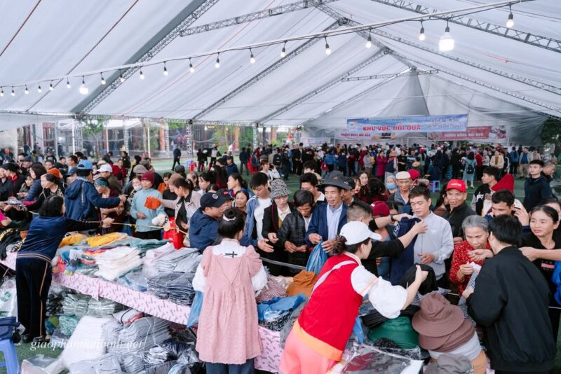 fb-195381603856169_1294227616064435