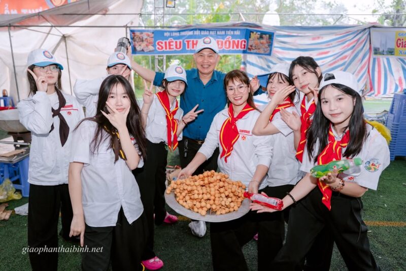 fb-195381603856169_1294227616064435