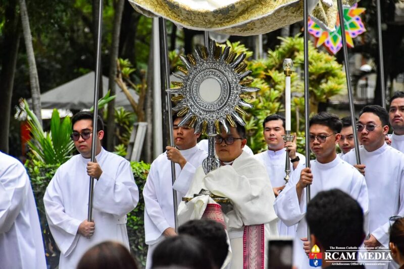 fb-104845338955723_867173536060906