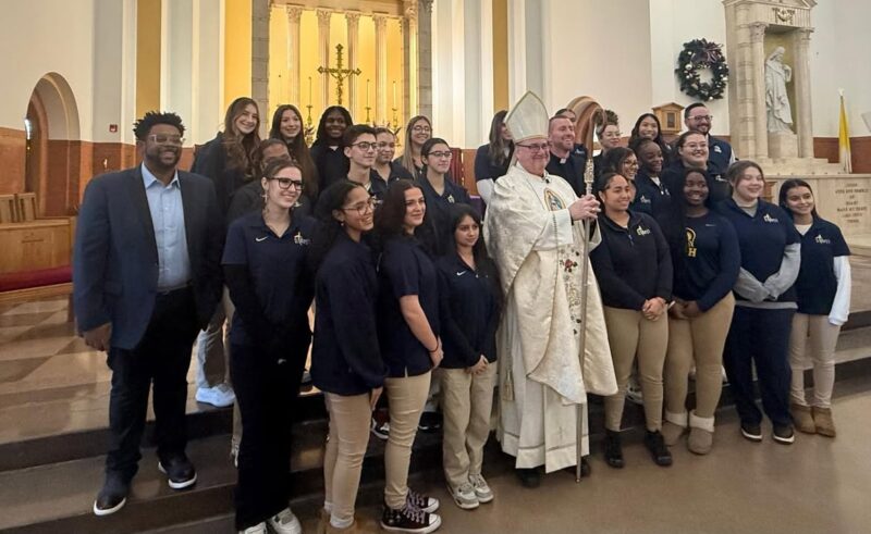 fb-254469157605_1267605555410229