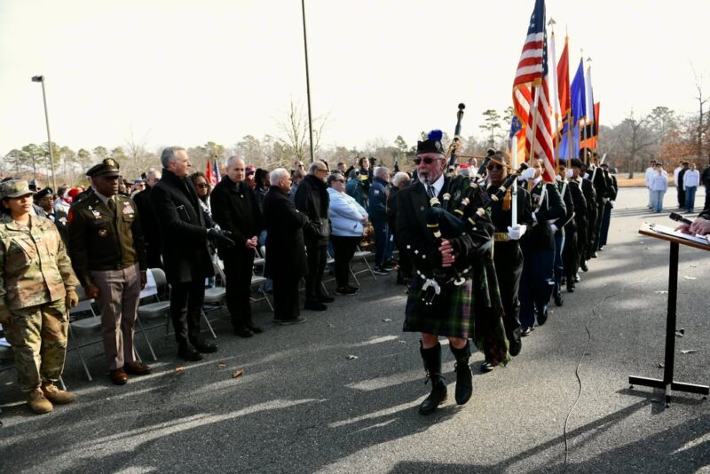 fb-1094082193990443_1317589897077477