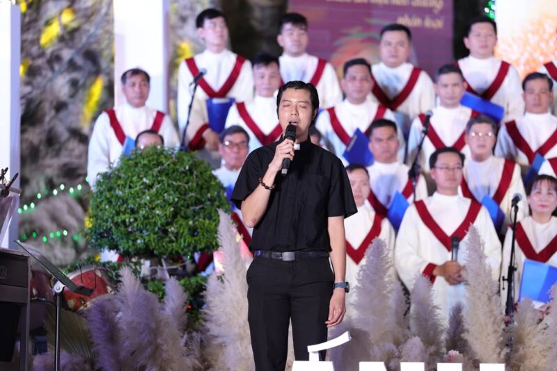 fb-585442494803518_1275876114576935