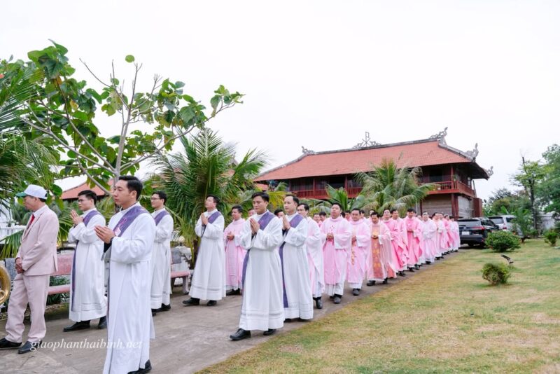 fb-195381603856169_1294853046001892