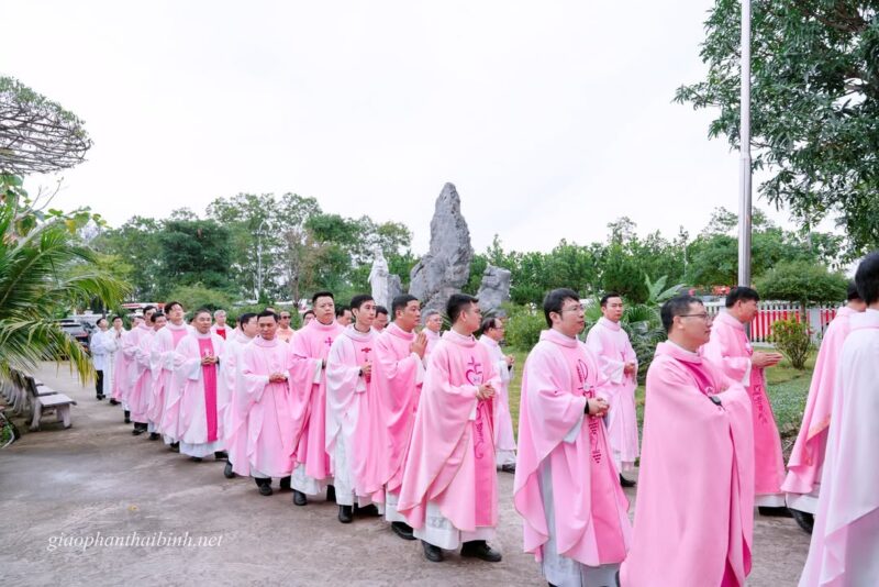 fb-195381603856169_1294853046001892