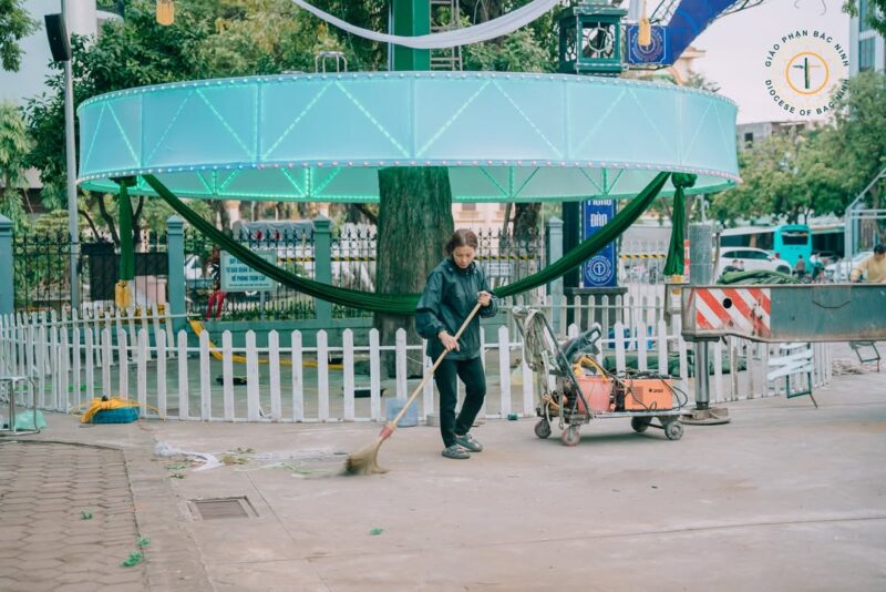 fb-732768673513037_1174783274778555