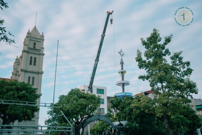 fb-732768673513037_1174783274778555