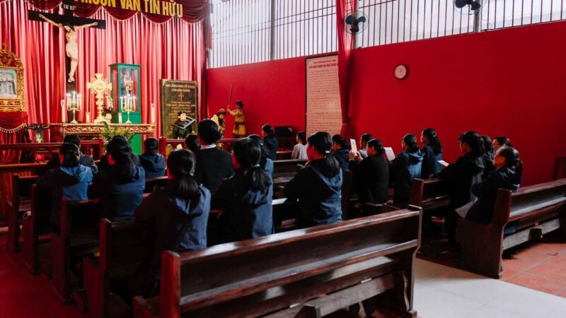 fb-104570015177619_883316677537413