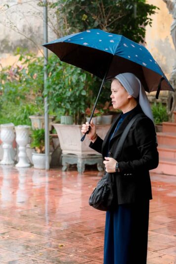 fb-104570015177619_883316677537413