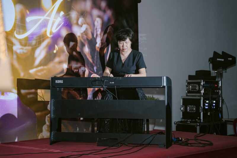 fb-1412890555518868_1263646842464134