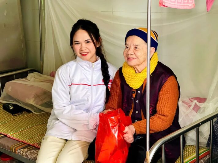 fb-732768673513037_1175266971396852