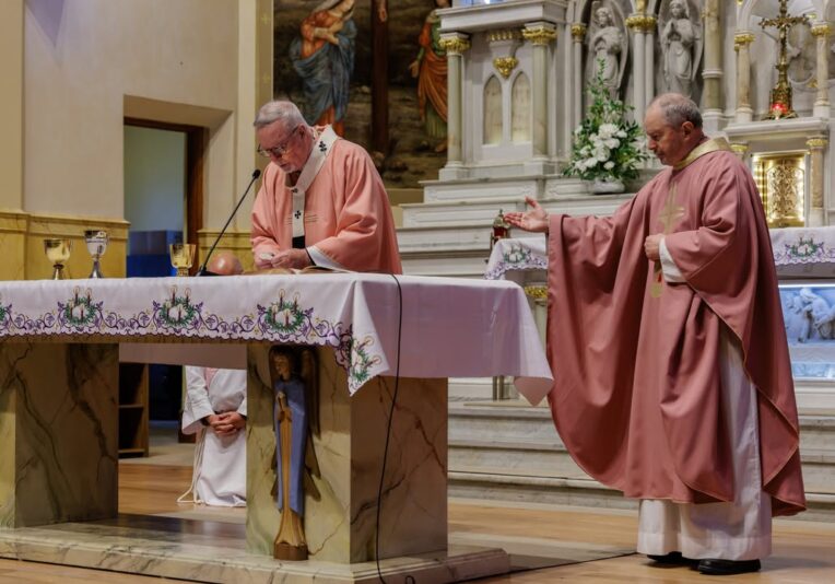 fb-424801330909662_1296938005793207