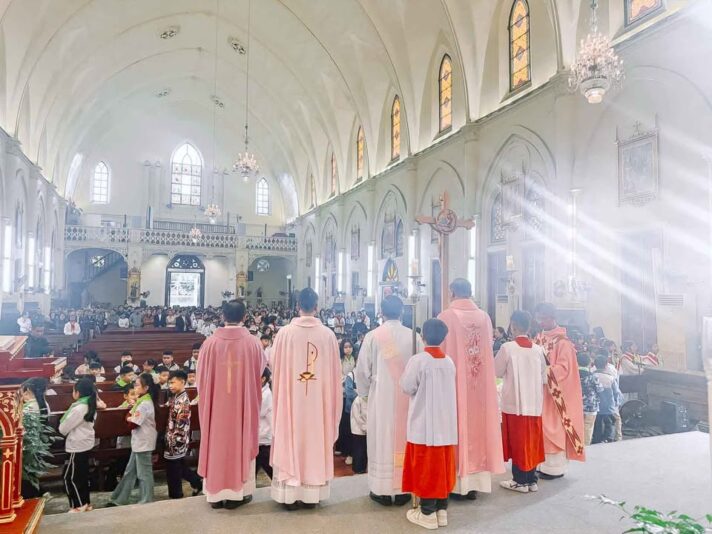 fb-104570015177619_883384217530659