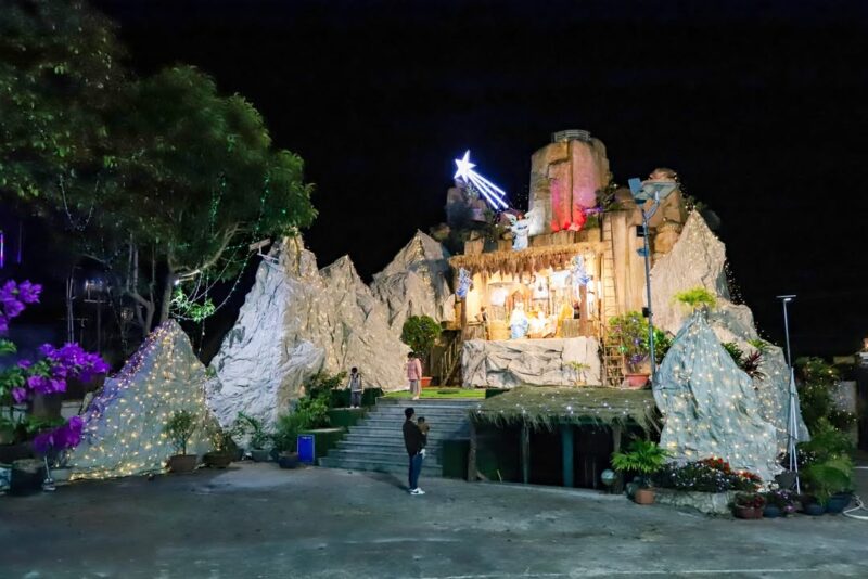 fb-161015470626458_1273761688121236