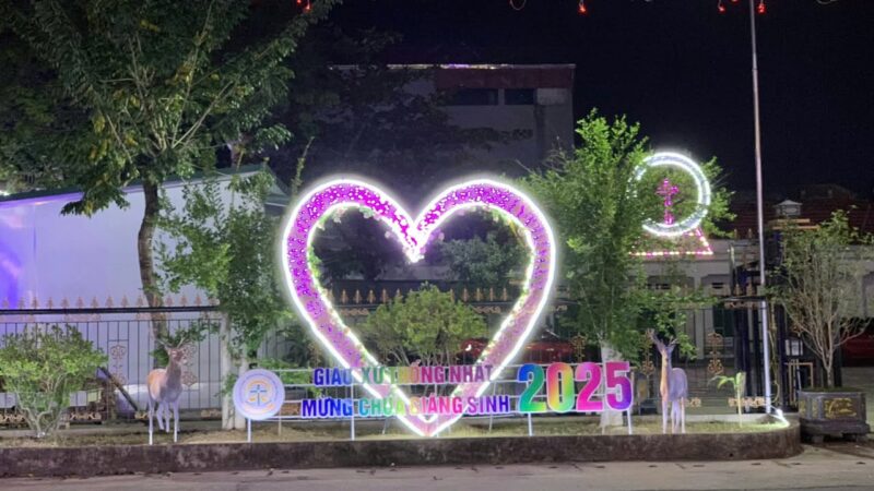 fb-732768673513037_1175513051372244