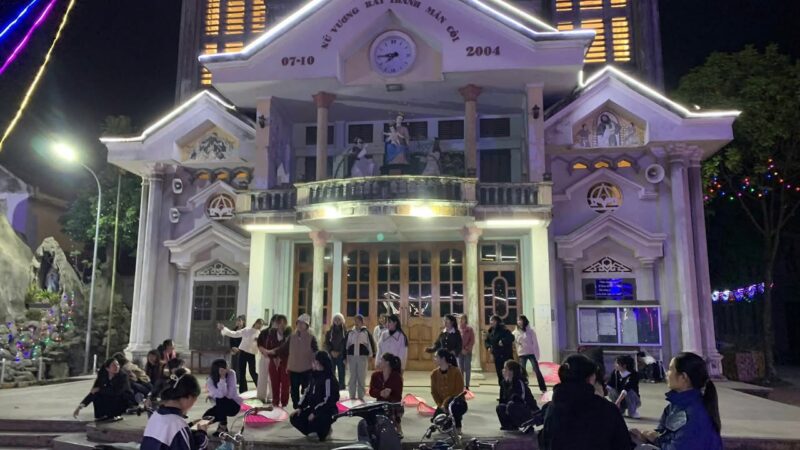 fb-732768673513037_1175513051372244