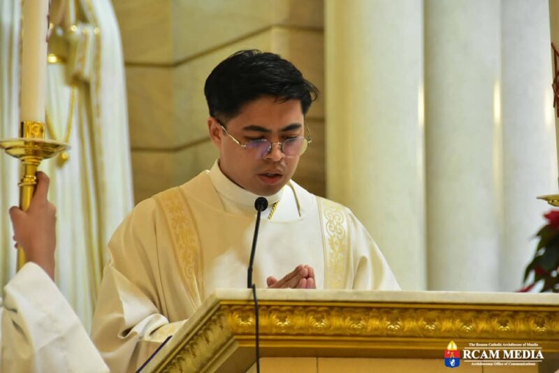 fb-104845338955723_868754955902764