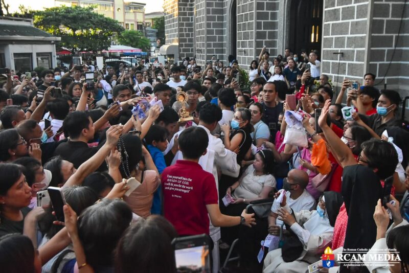 fb-104845338955723_868622099249383