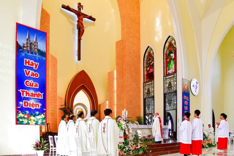 fb-161015470626458_1273999908097414