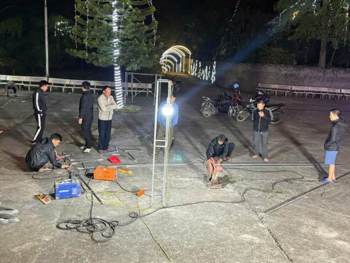 fb-732768673513037_1175406721382877