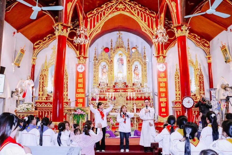 fb-104570015177619_884095897459491