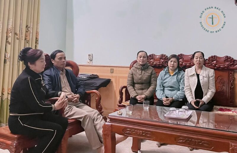 fb-732768673513037_1175492548040961