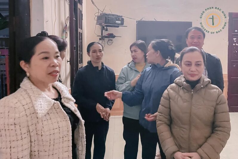 fb-732768673513037_1175492548040961