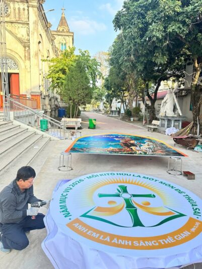 fb-732768673513037_1175485341375015