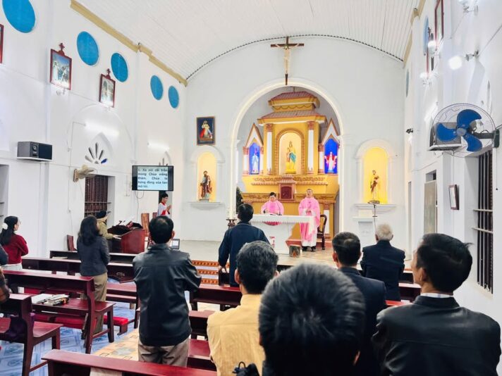 fb-732768673513037_1175458184711064