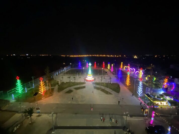 fb-732768673513037_1175438671379682