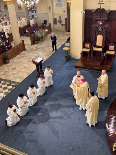 fb-102184176501775_1258277419680075