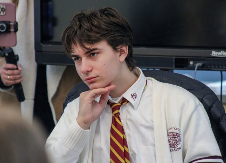 fb-1094082193990443_1319139890255811